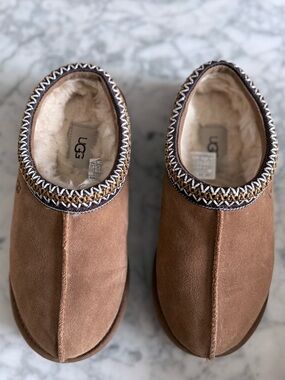 UGG Tasman Slippers Chestnut Size 6 Like New | Worn 2x Cozy Shearling